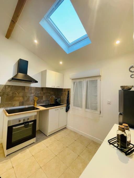 Orly Shelter Apartman Kültér fotó